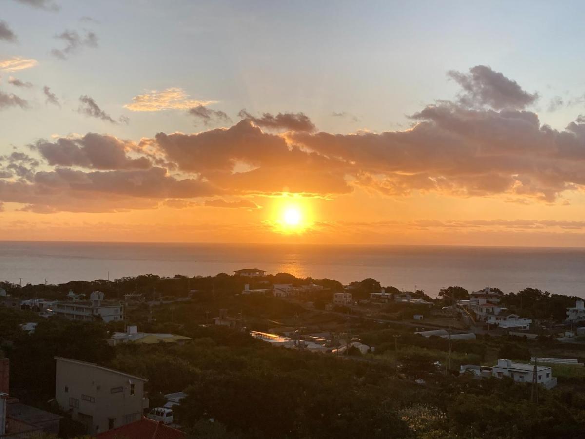 Condominium Hotel Okinawa Yumeto - Vacation Stay 72970V Nanjo Exteriör bild